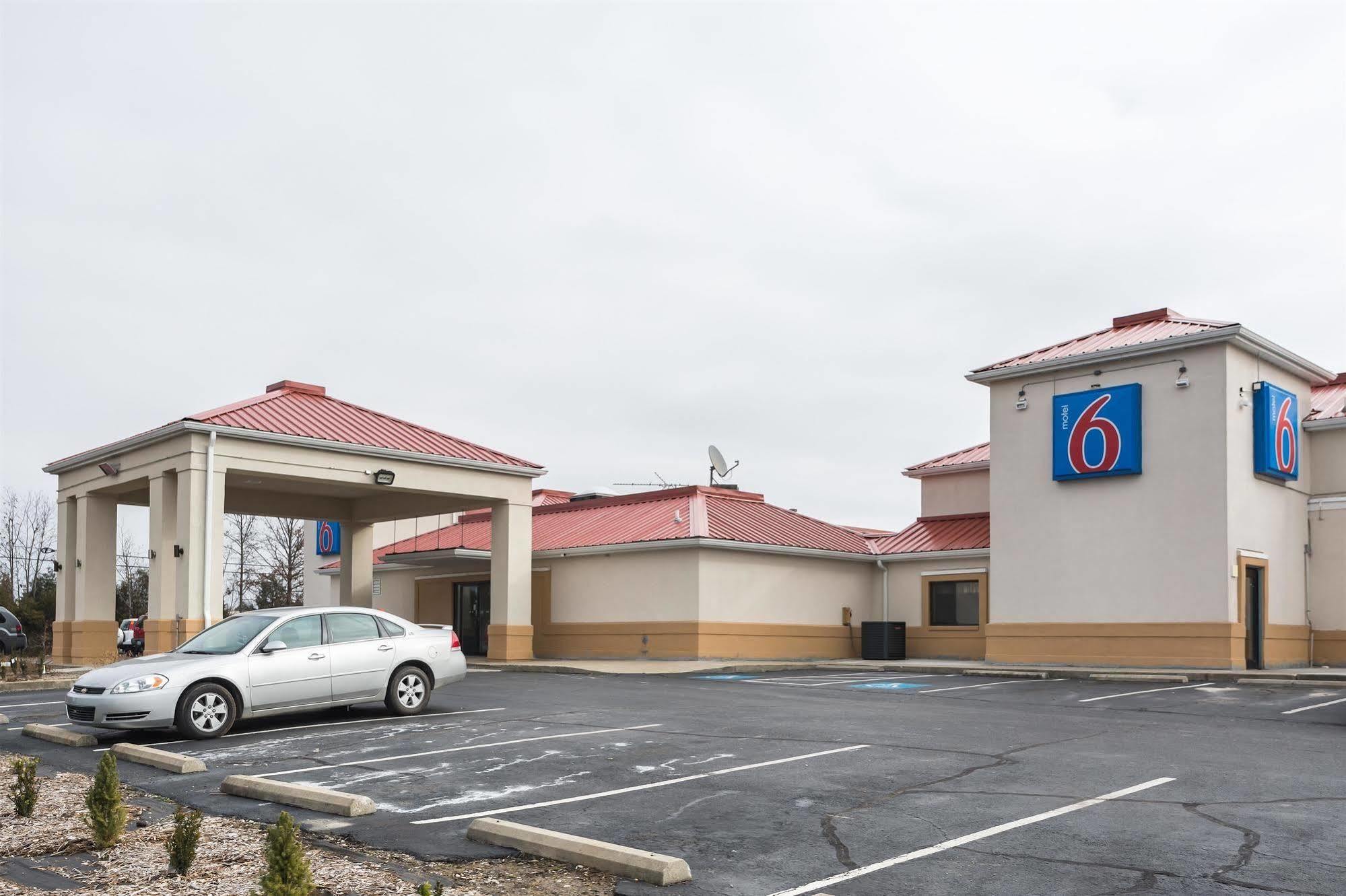 Hotel 6-shepherdsville, Ky Louisville South